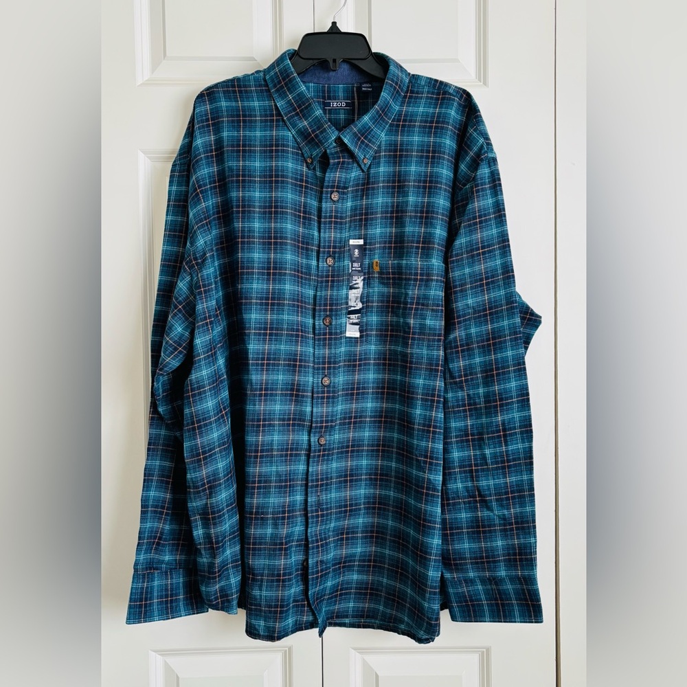 Izod Men's Teal and Navy Plaid Button Down Shirt